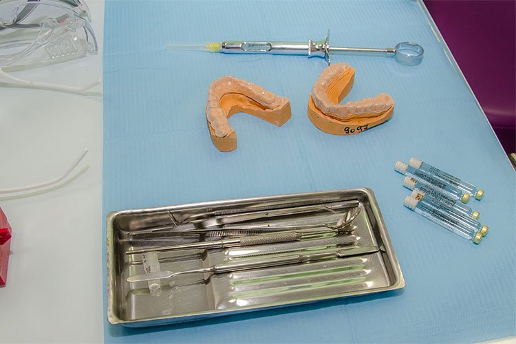 Исправление прикуса в Канадском центре инновационной стоматологии и нейромышечной терапии